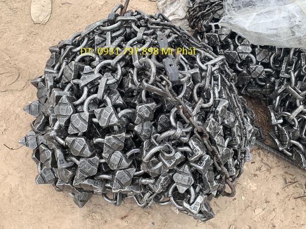 Xích bọc lốp 23.5-25 405kg - bản vuông cao cấp