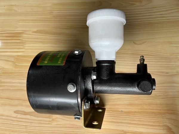 Phụ tùng tổng phanh hơi máy xúc lật ( đường kính 150mm )