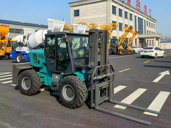 XE NÂNG ĐỊA HÌNH 3.5 TẤN - KẾT HỢP XÚC LẬT